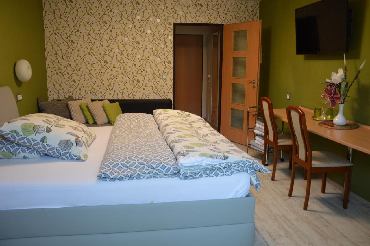 Hotel Olga Славков-у-Брна Екстер'єр фото
