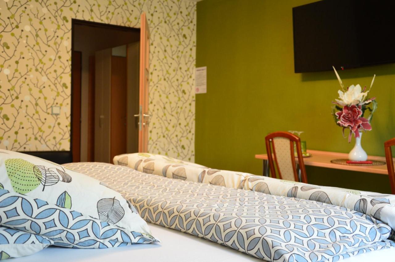 Hotel Olga Славков-у-Брна Екстер'єр фото