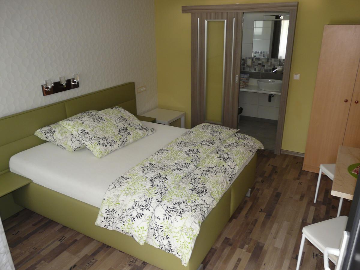 Hotel Olga Славков-у-Брна Екстер'єр фото